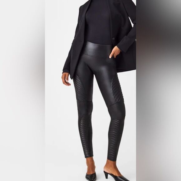 Spanx Faux leather Moto leggings sz S - Picture 9 of 9